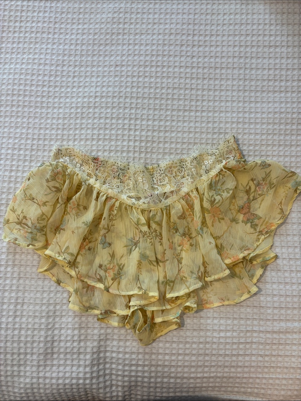 Urban Outfitters Pale Yellow Floral Ruffle Shorts